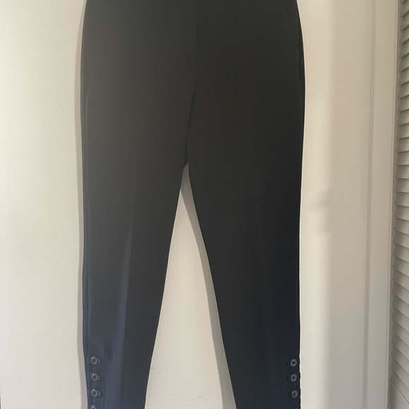the slim ankle Pants - Chic Black Women's Cropped Pants